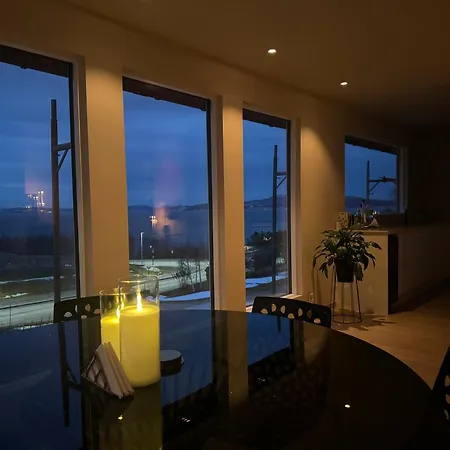 Semesterbostad Modern With A View, Easy Access To World Championships